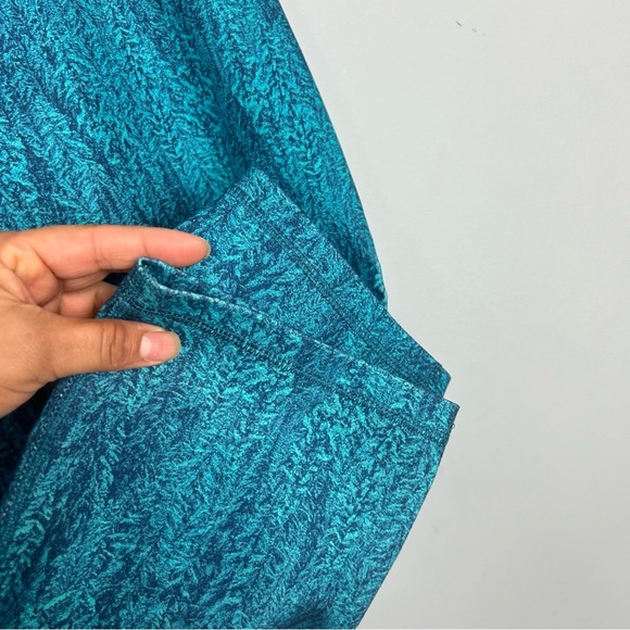 Patagonia cammon thread partnership capri leggings size M turquoise - Picture 4 of 11
